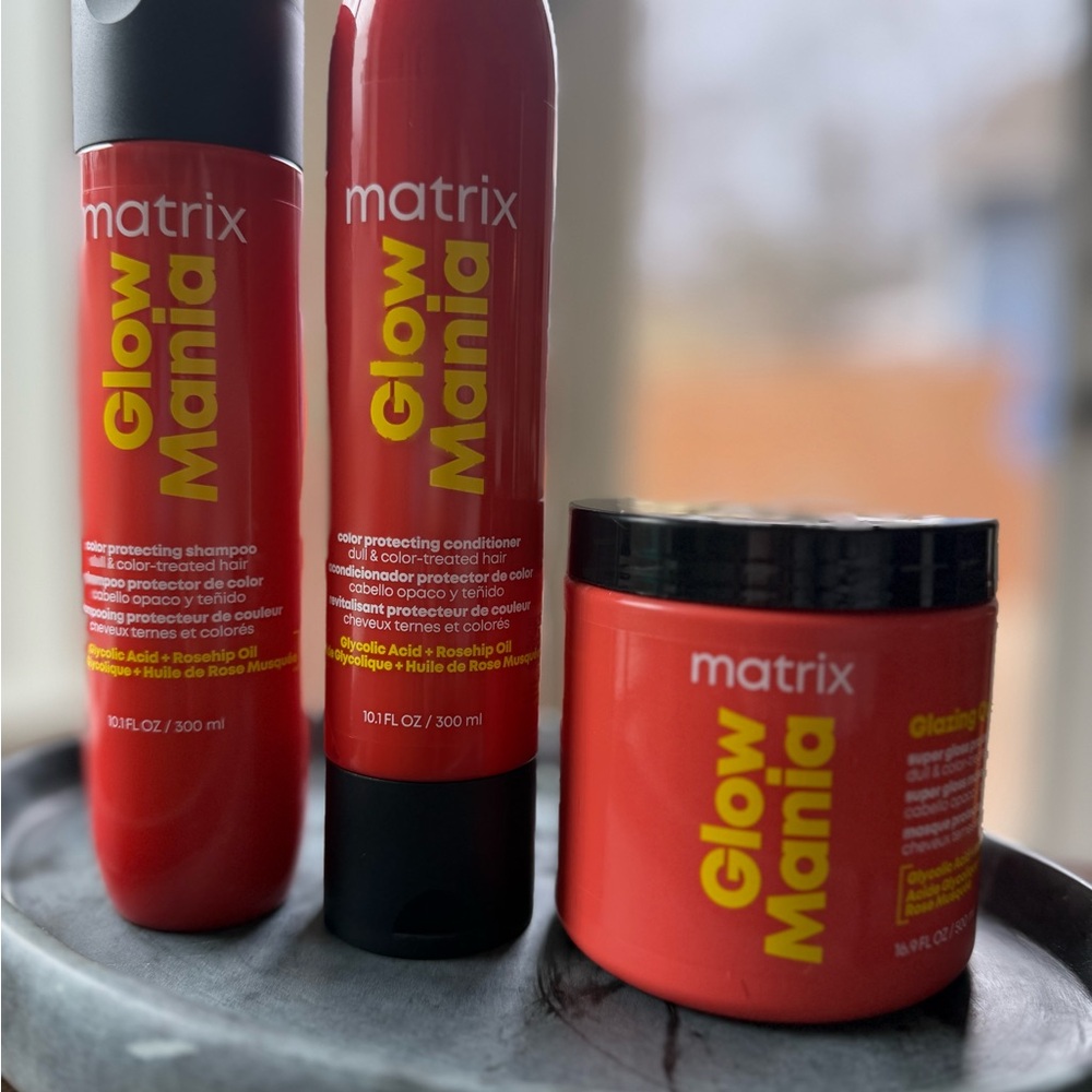 Matrix Glow Shampoo, Conditioner & Mask Set – Full Size- New**
